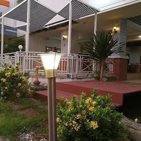 Benjamart Residence Hat Yai Ngoại thất bức ảnh