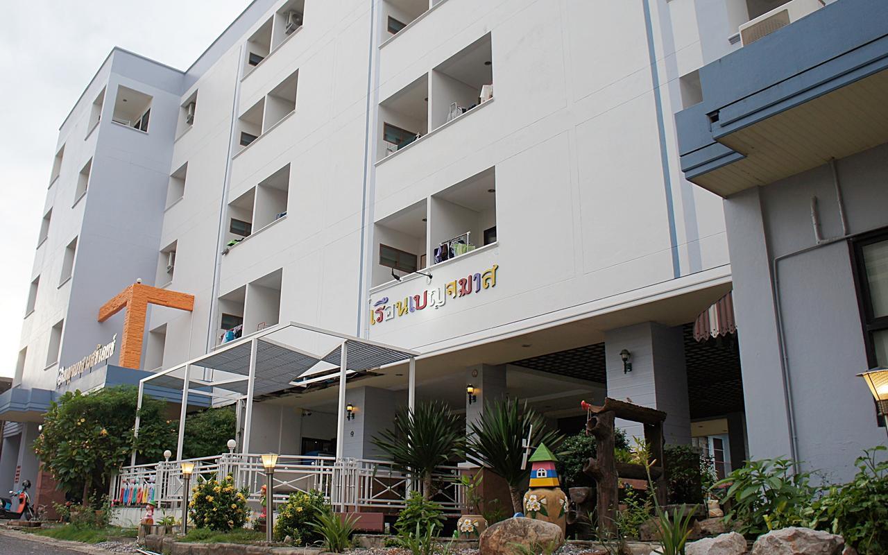 Benjamart Residence Hat Yai Ngoại thất bức ảnh